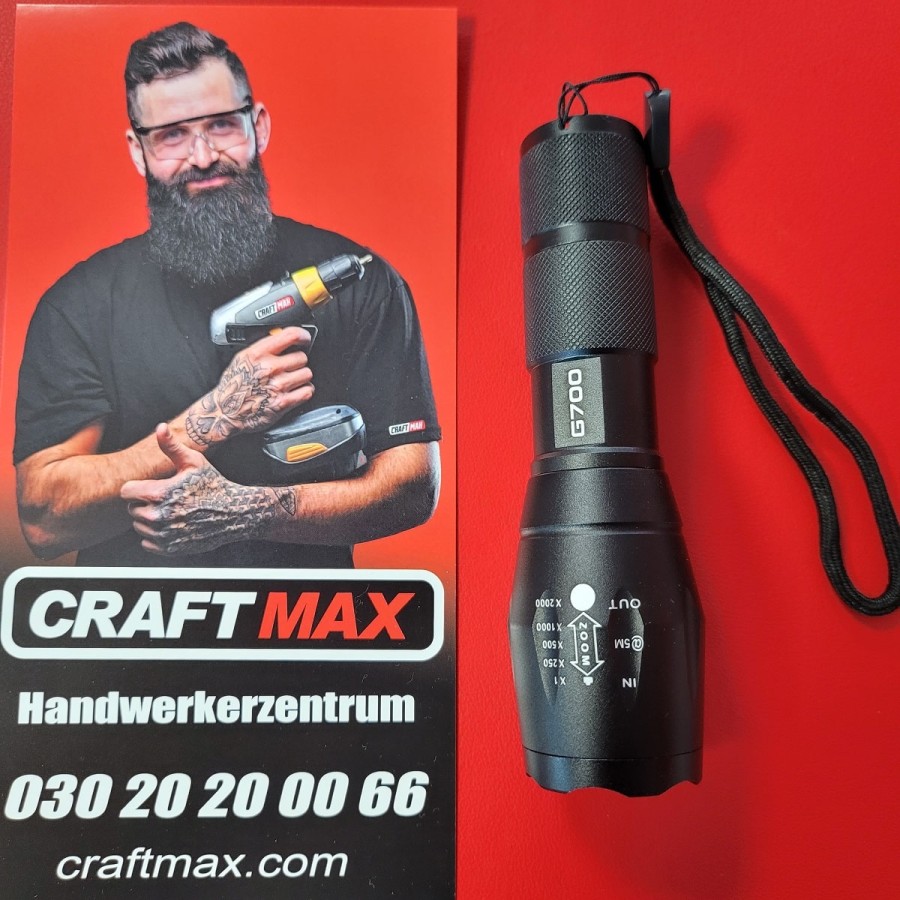 CRAFTMAX-Taktische-Taschenlampe-mit-Zoom-Stroboskop-Ladegeraet-Koffer-3000-Lumen-2