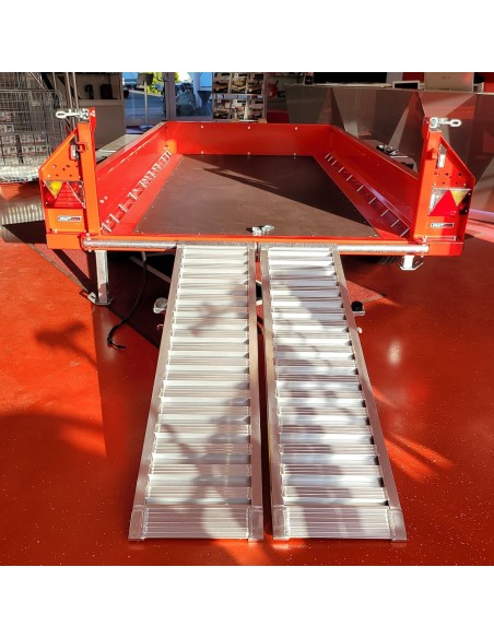 CRAFTMAX-MEGA-Baumaschinentransporter-3000Kg-Schaufelauflage-schwenkbaren-Auffahrrampen-2730kg-Nutzlast-3