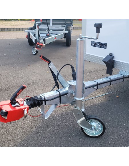 CRAFTMAX-Ultralight-Kofferanhaenger-1.300-Kg-mit-Heckklappe-Auffahrrampe-11