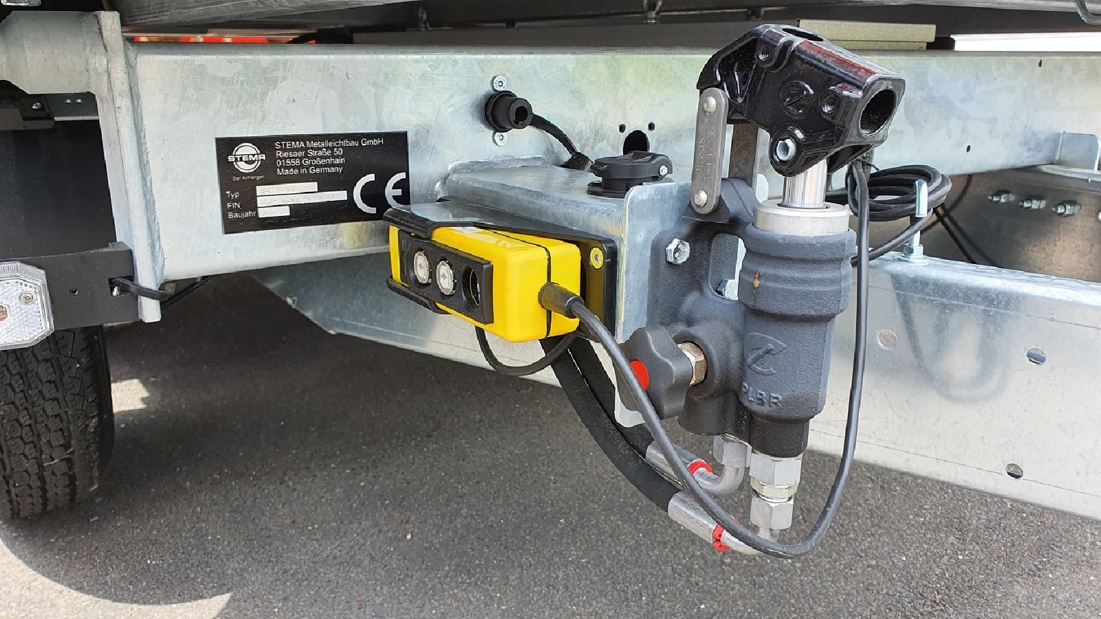 STEMA-SHDK-O2-35-30-18.2B-orange-5
