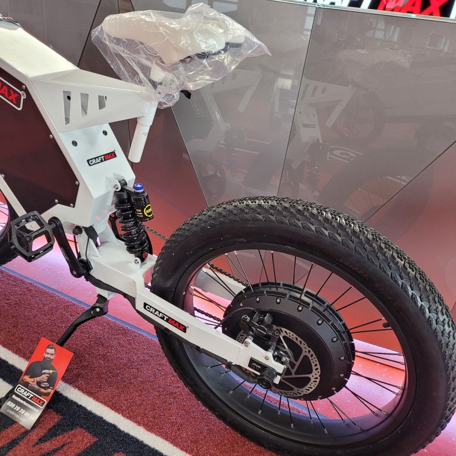 CRAFTMAX-starwarrior-Mountainbike-26-E-Bike-8000W-Heck-Motor-72V40Ah-4