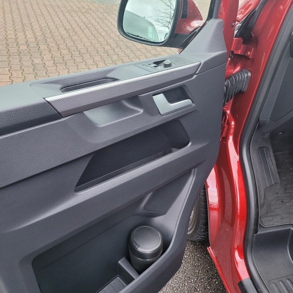 T6.1-Multivan-Highline-20-TDi-4Motion-Allrad-150KW204PS-DSG-Automatic-Navi-Klima-1.-Hand-2