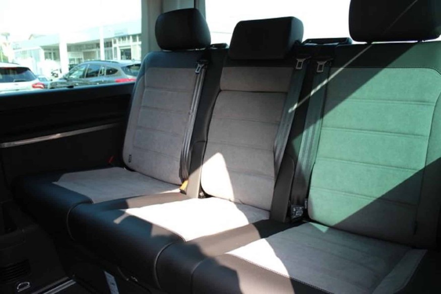 VW-T6-Multivan-Highline-4Motion-rotmetallic-9