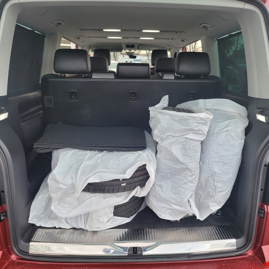 VW-T6-Multivan-Highline-4Motion-fortana-rotmetalic-18