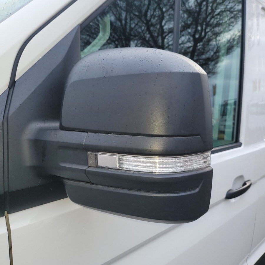 VW-CRAFTER-35MR-2.0-TDI-L2H2-140PS-103KW-3