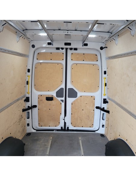 VW-CRAFTER-35MR-2.0-TDI-L2H2-140PS-103KW-16