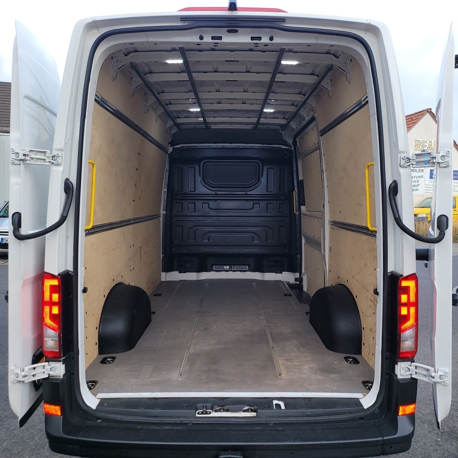 VW-CRAFTER-35MR-2.0-TDI-L2H2-140PS-103KW-25