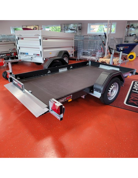 CRAFTMAX-CROSS-Motorradtransporter-Absenk-Kippanhaenger-Sondermodell-dark-edition-mechanisch-750Kg-ungebremst-1-scaled-1