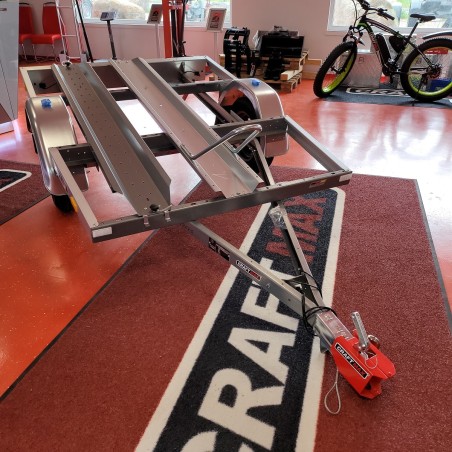 STEMA-Anhaenger-Motorradtransporter-CLASSIC-750kg-fuer-1-Motorrad-3