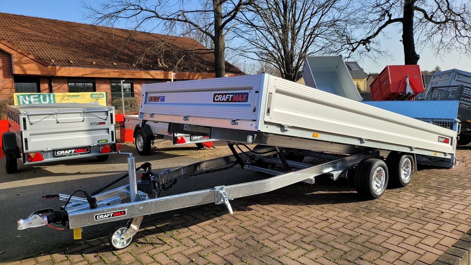 CRAFTMAX-VARIO-Pritschenhochlader-3.000Kg-Alu-Bordwaenden-hydraulisch-kippbareabsenkbare-Ladeflaeche-10-Alu-Felgen-100kmh-4