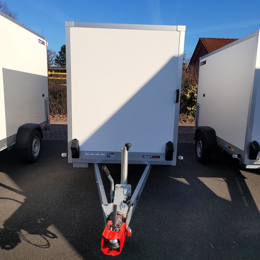 CRAFTMAX-P-BOX-Plywood-Kofferanhaenger-gebremst-1300kg-Rampe-Abstellstuetzen-255×132x154cm-7