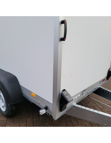 CRAFTMAX-P-BOX-Plywood-Kofferanhaenger-gebremst-2000kg-2-Fluegeltueren-427×206×211cm-9