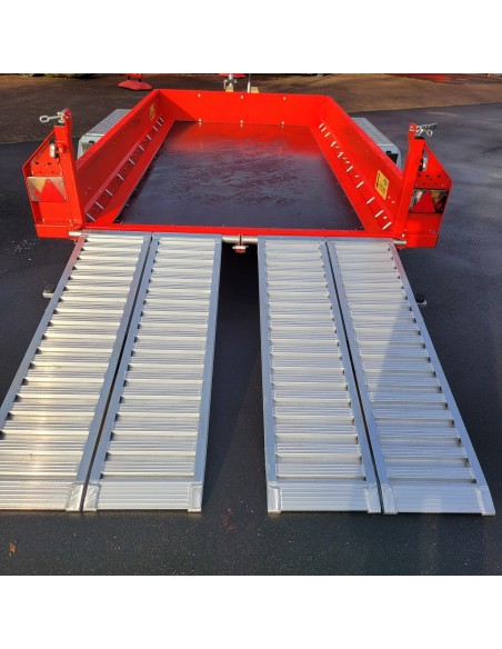 CRAFTMAX-MEGA-Baumaschinentransporter-mit-4-Auffahrrampen-1