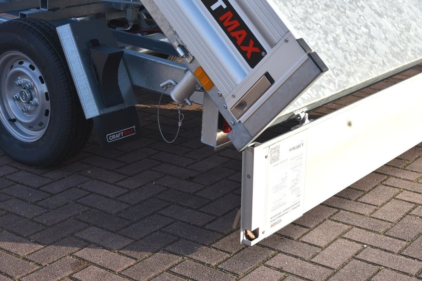 CRAFTMAX-CONSTRUCTOR-2600-ALU-Heckkipper-Handpumpe-2