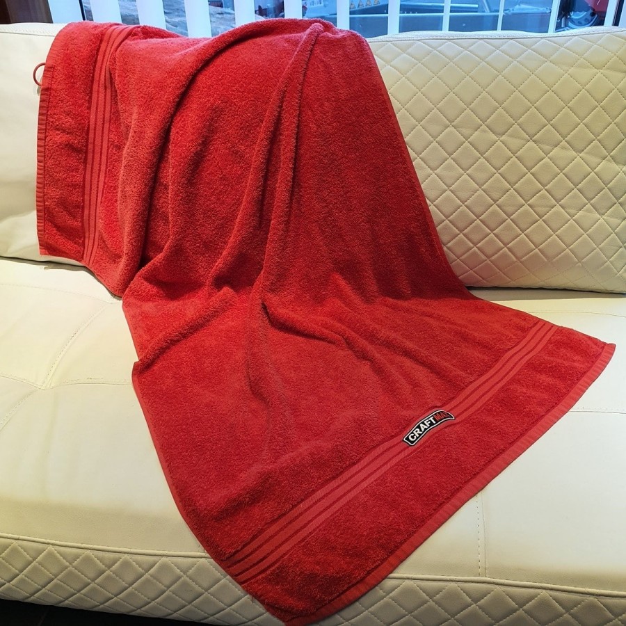 CRAFTMAX-Badehandtuch-Baumwolle-rot-135x70cm-2