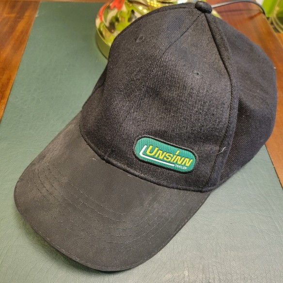 UNSINN-CAP-black-trailer-2