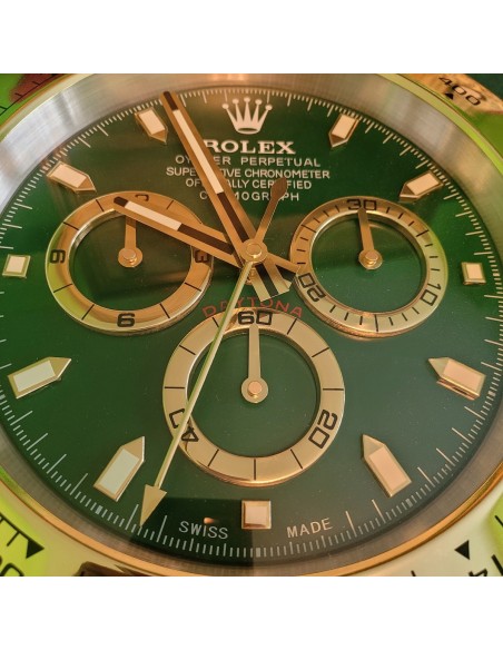 ROLEX-Daytona-Haendler-Wanduhr-gold-gruen-4
