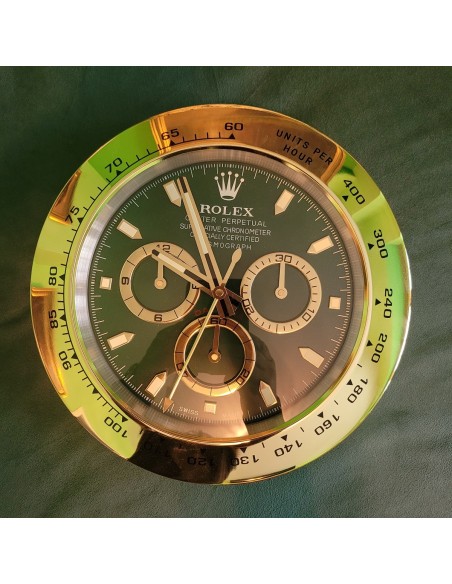 ROLEX-Daytona-Haendler-Wanduhr-gold-gruen-3