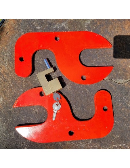 Diebstahlsicherung-fuer-Hakenlift-Abrollcontainer-Sicherheitsschloss-ASSA-ABLOY-Corbin-neon-rot-2