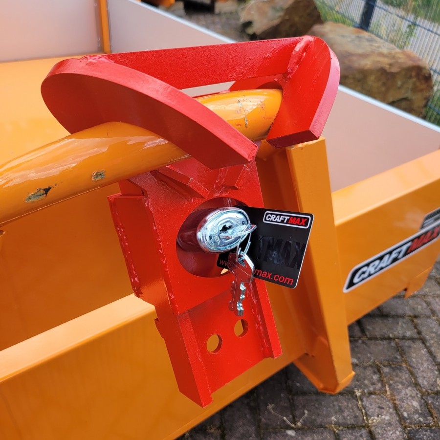Skipblock-Aufladeschutz-Diebstahlsicherung-fuer-Abrollcontainer-157cm-Hakenhoehe-2