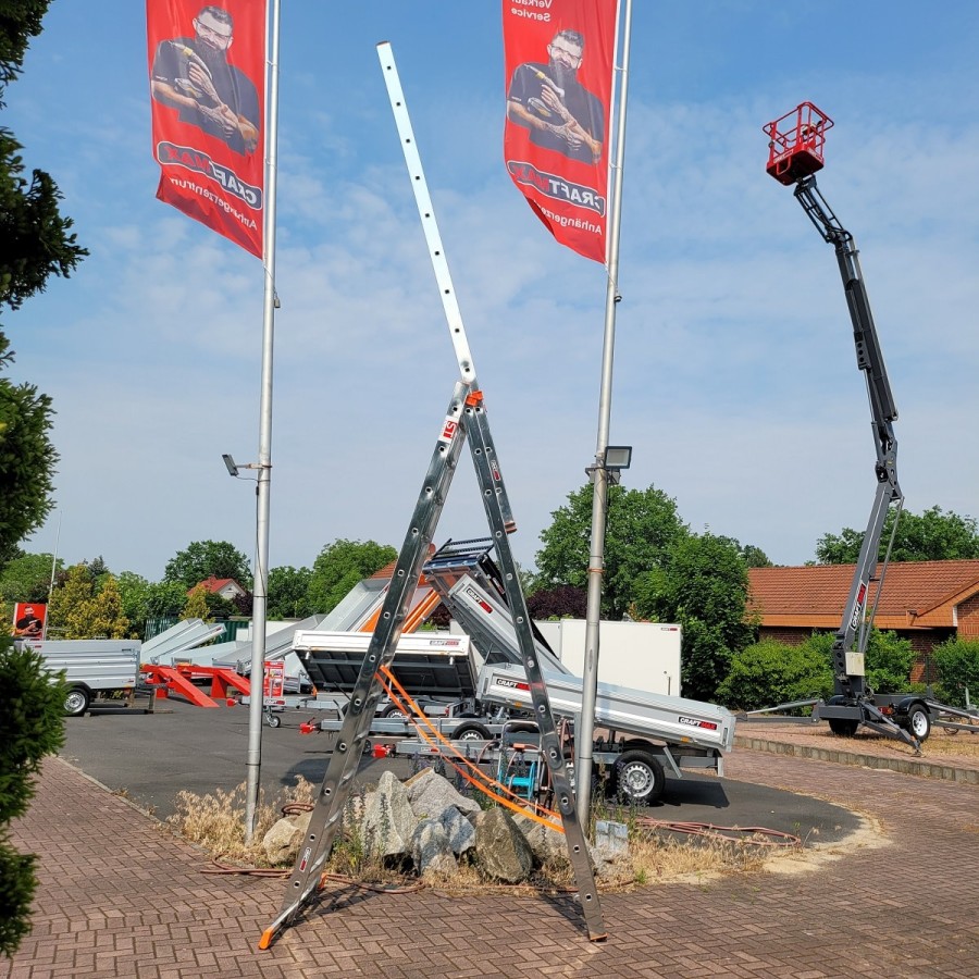 ALU-Kombileiter-Klapp-Bock-u.-Schiebeleiter-3x12-Sprossen-Arbeitshoehe-5.40-9-7
