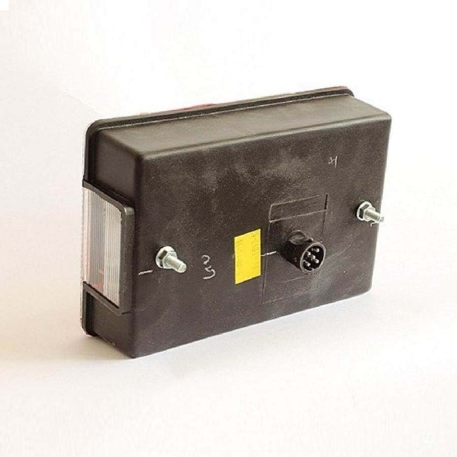 Leuchte-Multipoint-VI-links-ruecks