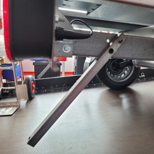 Heck-Stuetzen-fuer-Motorradanhaenger-RACER-und-STEMA-MT-750-850-1