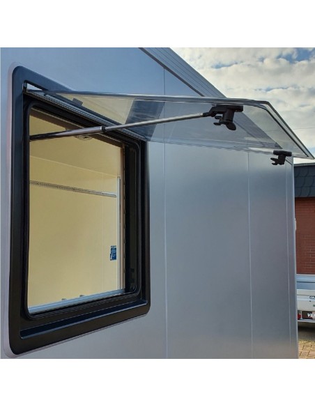 Anhaenger-Fenster-Thermo-mit-Jalousie-3