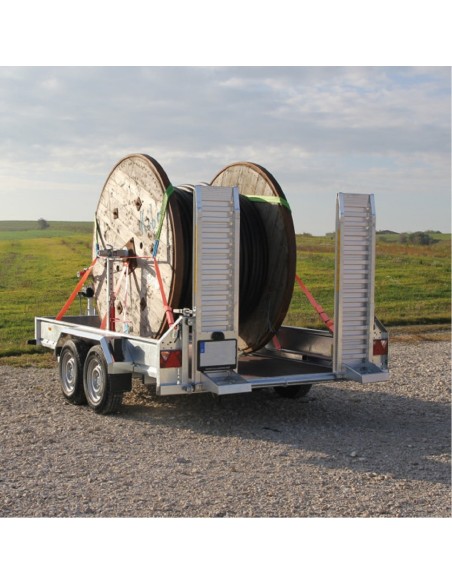 Halterung-fuer-Kabeltrommel-aus-Stahl-verzinkt-fuer-Baumaschinentransporter