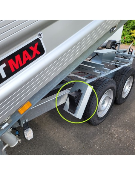 Anhaenger-Unterlegkeil-Bremsklotz-aus-Kunststoff-mit-Halter-800kg-2