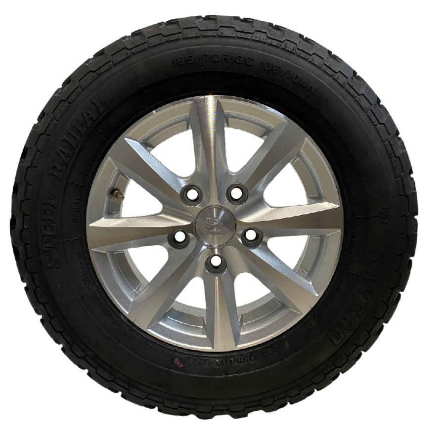 offroad-ALU-Komplettrad-185-70r13c-PKW-Anhaenger-1