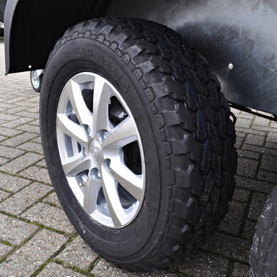 offroad-ALU-Komplettrad-185-70r13c-PKW-Anhaenger-4