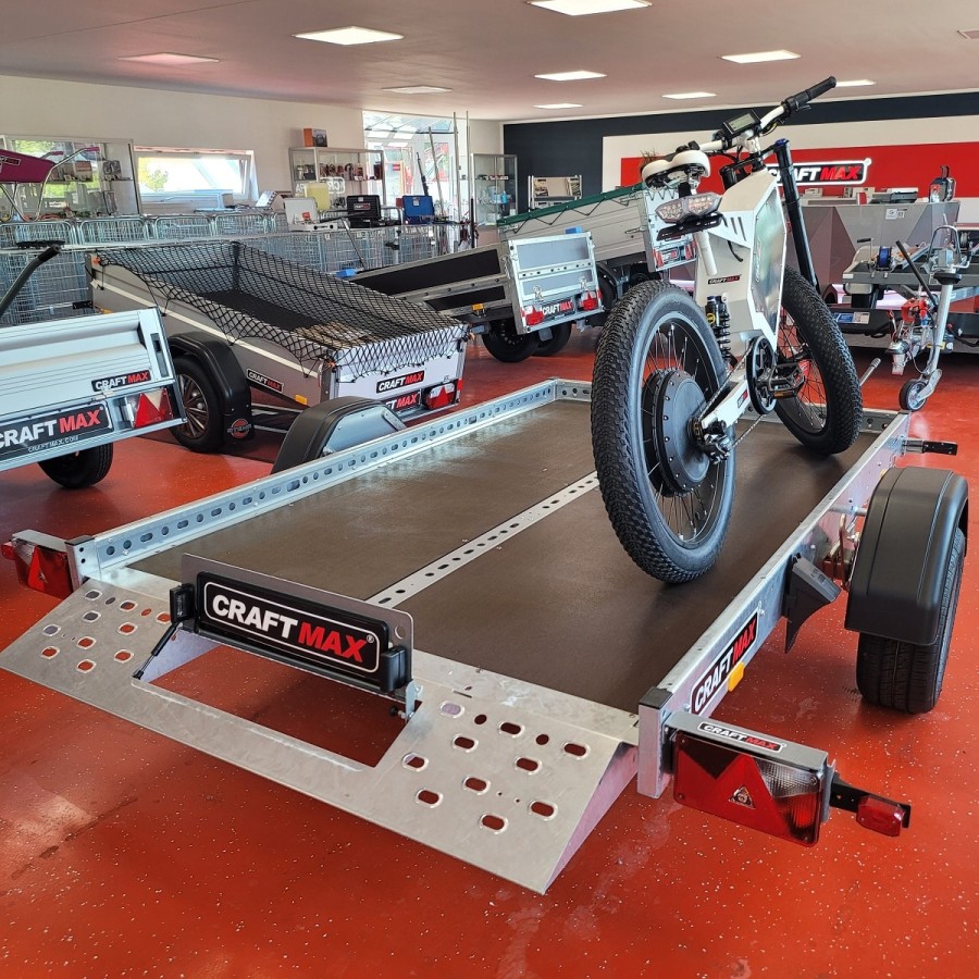Racer-1300-hydr.-Absenkanhaenger-Motorradtransporter-2-Motorraeder-2.51x1-3