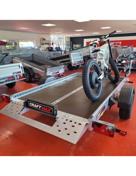 Racer-1300-hydr.-Absenkanhaenger-Motorradtransporter-2-Motorraeder-2.51x1-3