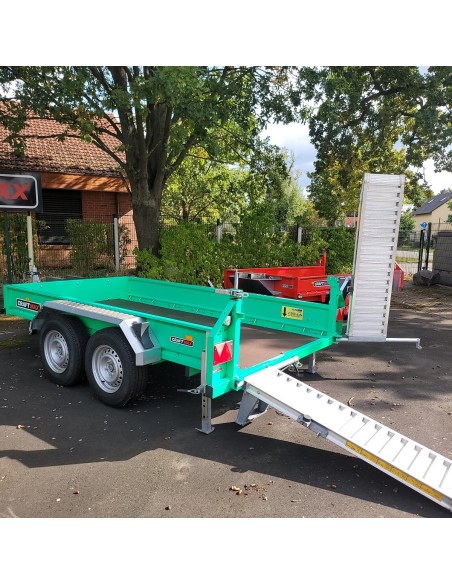 BAUMA-3000-Baumaschinen-Transporter-3.06x1.60x0.30m-Schaufelauflage-1