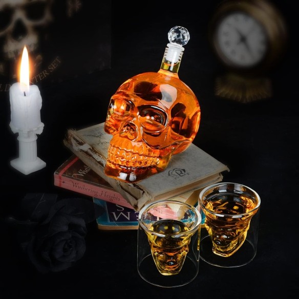 Totenkopf-Whisky-Glaeser-und-Karaffe-550ml-Dekantierflasche-im-Geschenkset-3