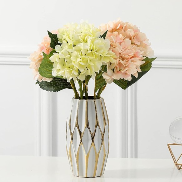 Fujairah-Blumenvase-weiss-glasiertes-Diamantmuster-handvergoldet-4