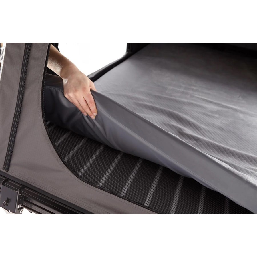 Alu-Triangle-Hartschalen-Dachzelt-CUMARU-LIGHT-152-ECO-grau-15
