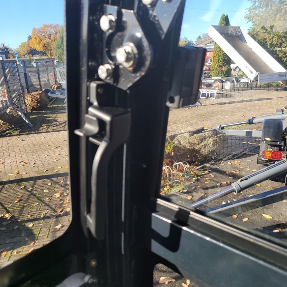 CRAFTMAX-EX205CE-Raupen-Kettenbagger-Fahrerkabine-1-11