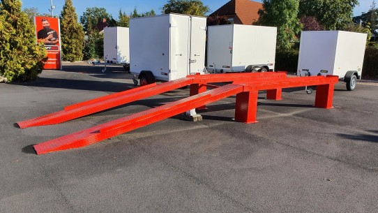 Automobil-Praesentationsrampen-3.5t.-Stahl-verzinkt-Pulverbeschichtet-7