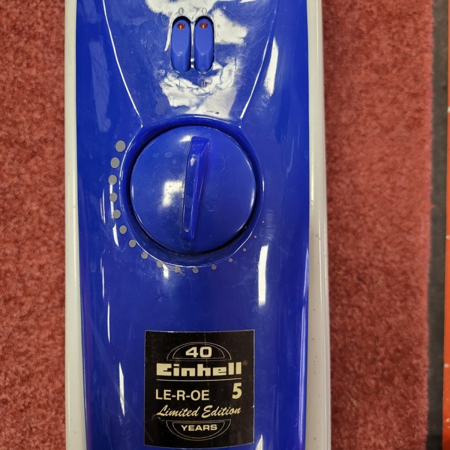 EINHELL-Oelradiator-40-Jahre-Limited-Edition-Thermostat-Elektroheizung-230V-Heizkoerper-5-Heizrippen-3-Heizstufen-bis-1000-3