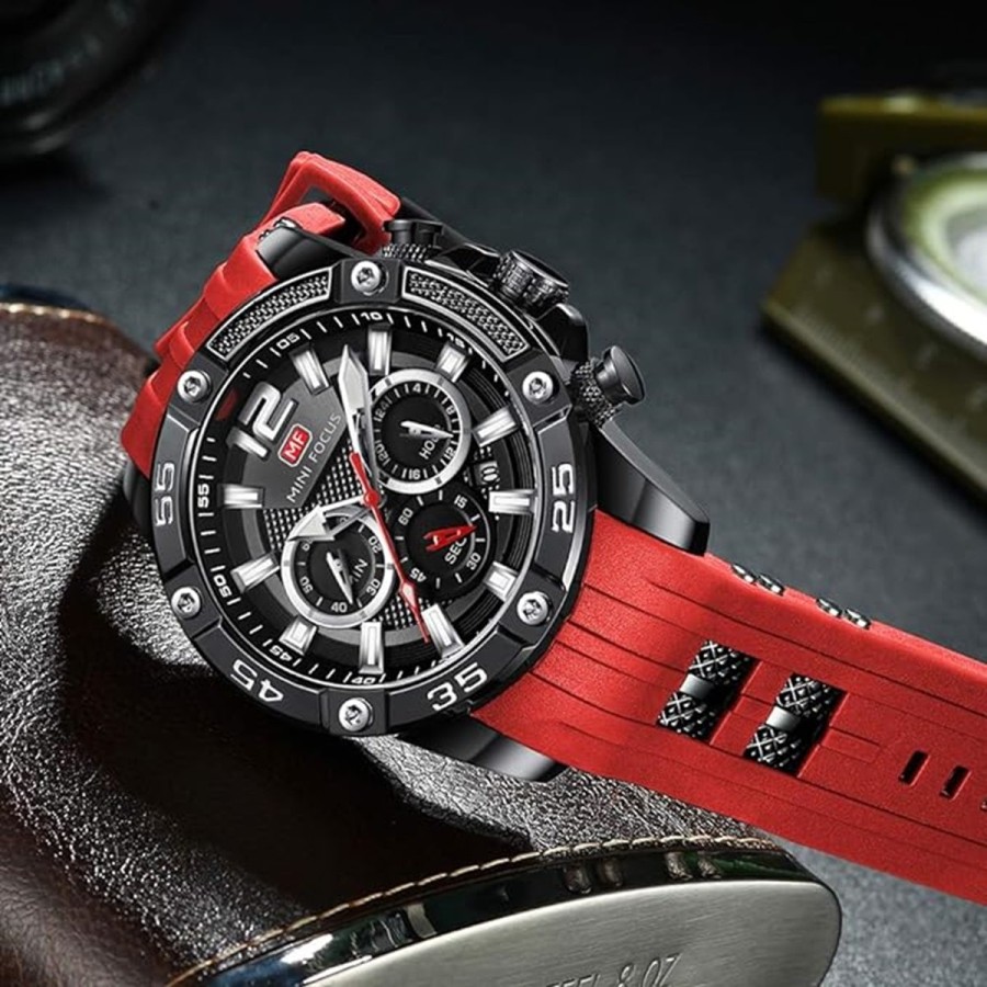 Herren-Multifunktions-Chronograph-mit-Stoppuhr-Datum-Kalender-fluoreszierendes-Ziffernblatt-rot-Silikonarmband-bis-30m-wasserdic