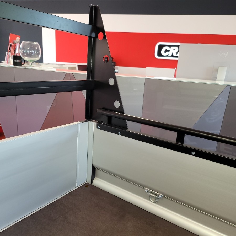 CRAFTMAX-MAXI-1300Kg-Kastenanhaenger-gebremst-35er-ALU-Bordwaende-Front-Heckklappe-abnehmbar-Reling-H-Gestell-2.500x1.400x0.35cm
