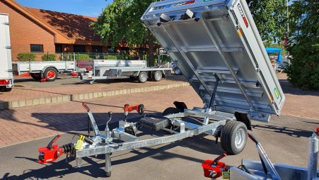 CRAFTMAX-MAGIC-1300-ALU-Heckkipper-Accu-Hydraulik-2.30x1.50m-100kmh-1