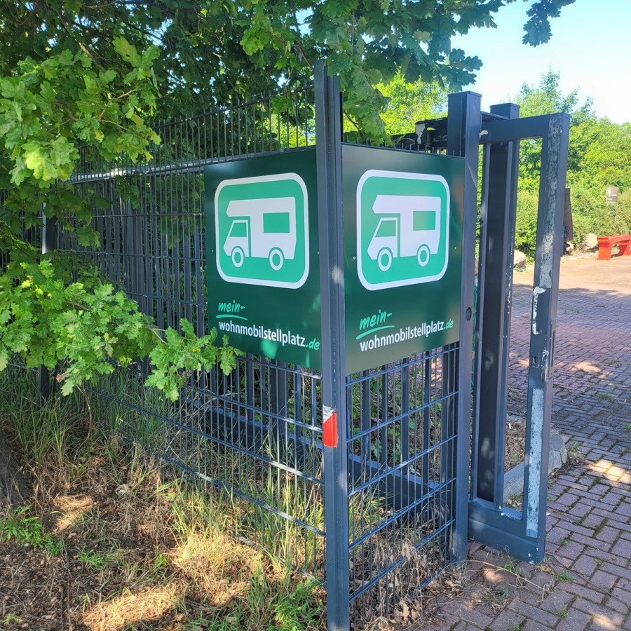 Wohnmobil-Reisemobil-Stellplatz-am-S-Bahnhof-Koenigs-Wusterhausen-bei-Berlin-3