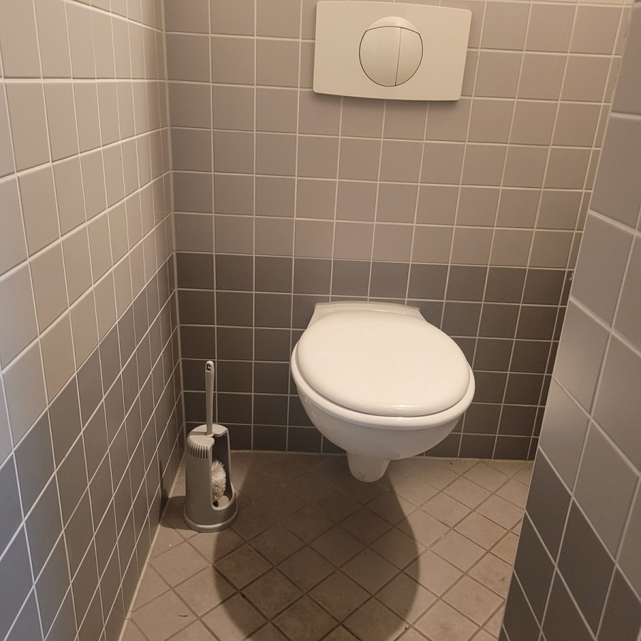 WC-Herren-innen
