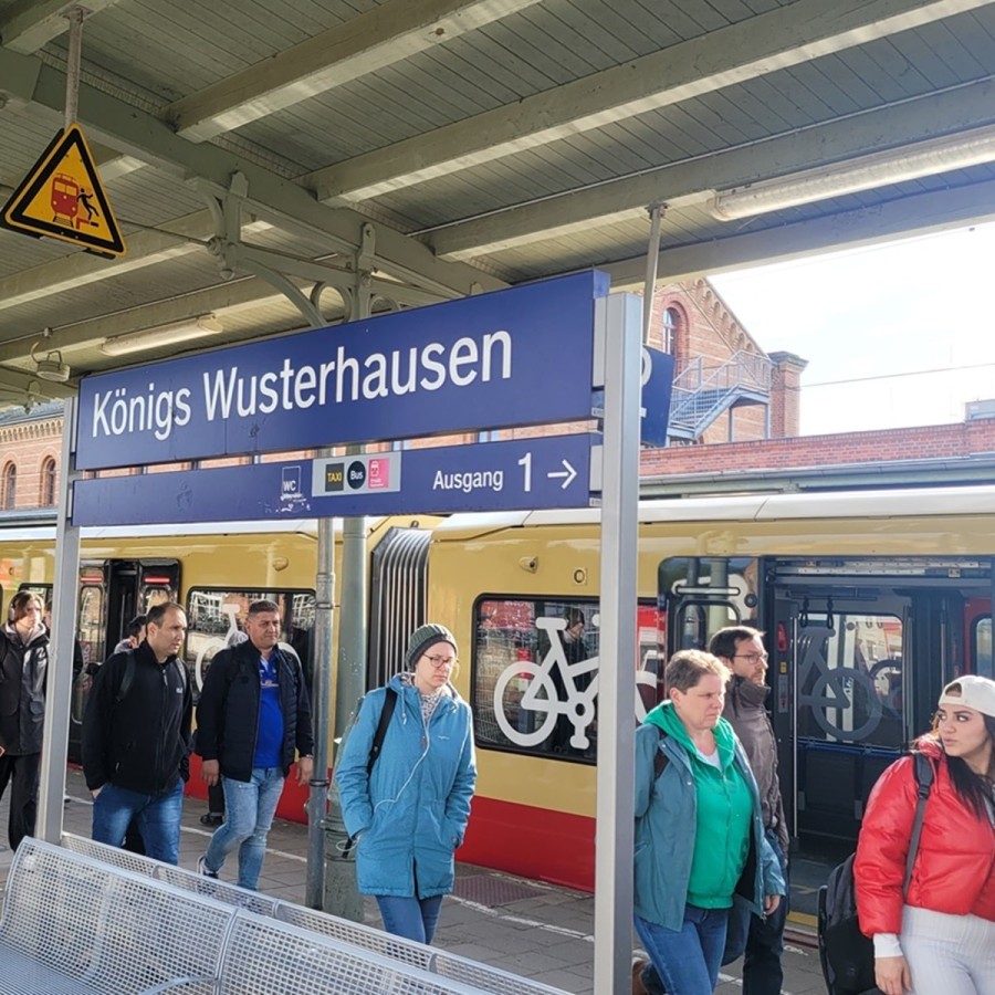 Reisemobilstellplaetze-Koenigs-Wusterhausen-S-Bahn1