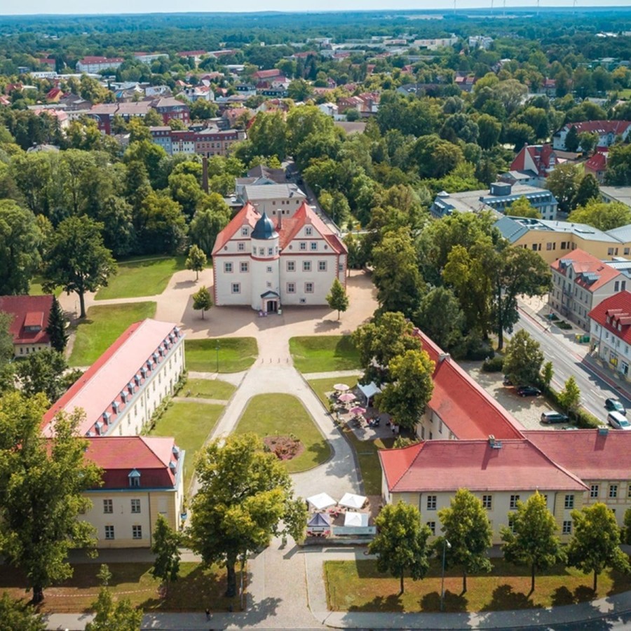 Reisemobilstellplaetze-Koenigs-Wusterhausen-Jagdschloss1