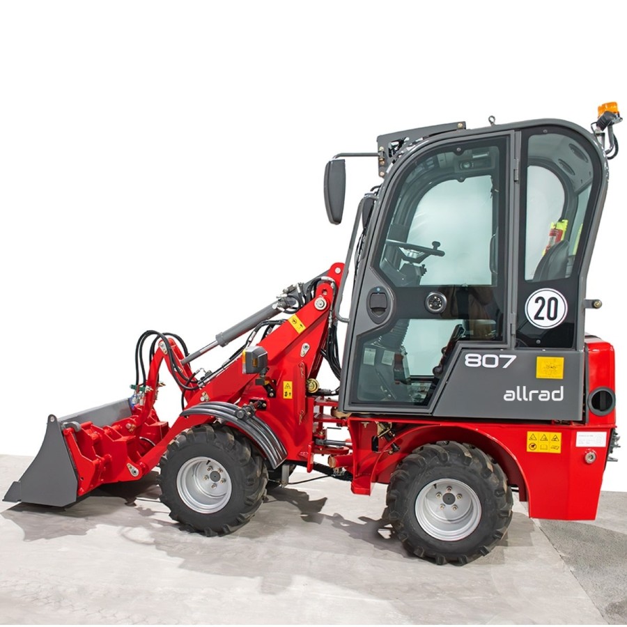 CRAFTMAX-Hoflader-1700kg-4x4-Allrad-25PS