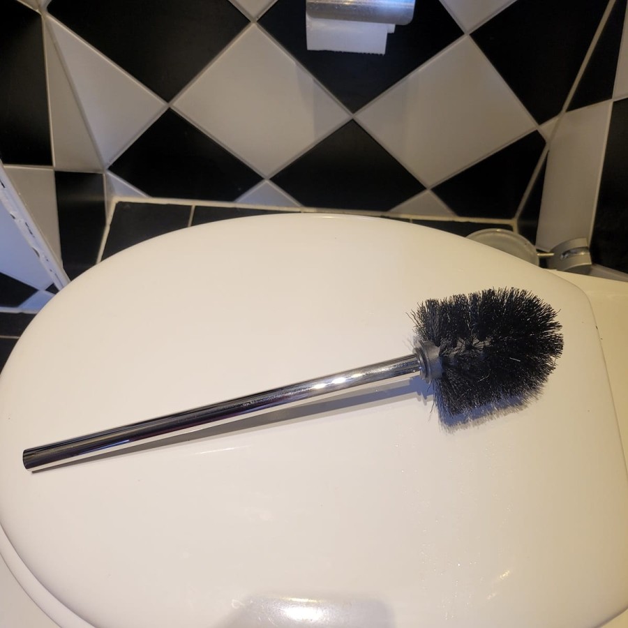 CRAFTMAX-WC-Buerste-black-Toilettenbuerste-mit-Edelstahlstiel-2
